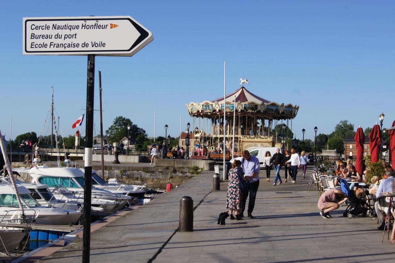 Le Perchoir De St-Antoine - Centre Historique D'Honfleur Avec Vue Sur Le Port, Netflix, Jeux, Vinyles Apartment ภายนอก รูปภาพ